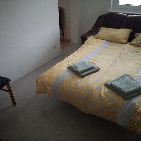 Sobe Zeleni Raj Apartment Podnart Exterior photo